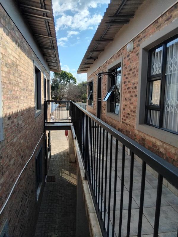 To Let 2 Bedroom Property for Rent in Die Bult North West